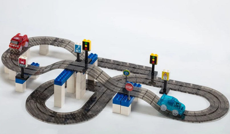 90 pcs Vroom Car City - Magnetic Brick Car Set
