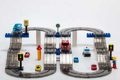 60 pcs Vroom Car City - Magnetic Brick Car Set